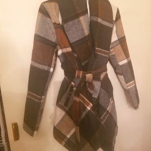 PRAIRIE CHECK RABATO COAT BY CHIC+ size small earth tones brown tan black